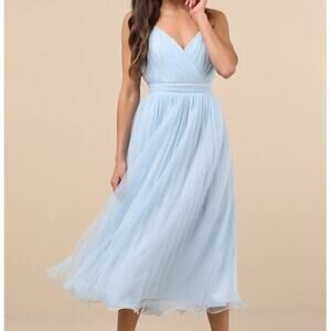 Lulus NWOT Exemplary Aura Light Blue Pleated Tulle Surplice Midi Dress Medium